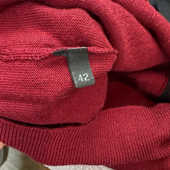 Prada Wool Lightweight Cardigan Burgundy Red‎ size 42 EU/6 US - Picture 7 of 7